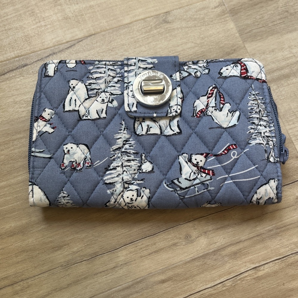 Vera Bradley Wallet RFID Turnlock and Zip Beary Merry NWOT